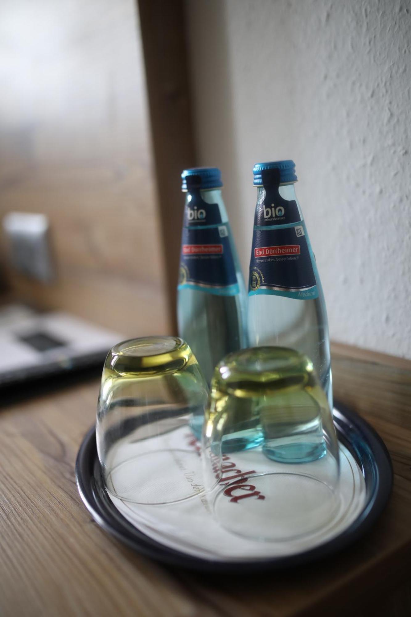 Gasthaus Hotel Zum Kreuz Stetten am Kalten Markt Екстериор снимка