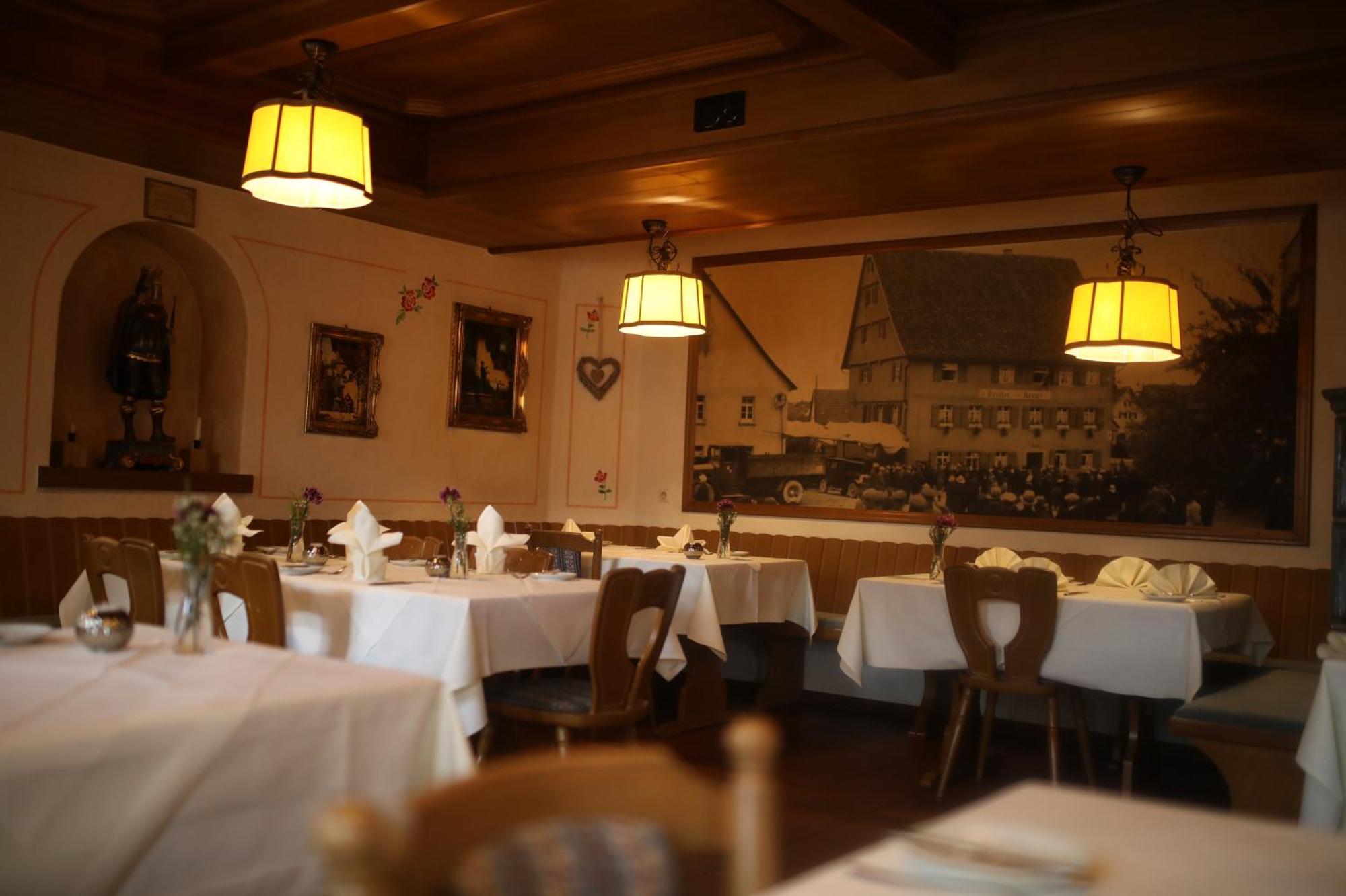 Gasthaus Hotel Zum Kreuz Stetten am Kalten Markt Екстериор снимка